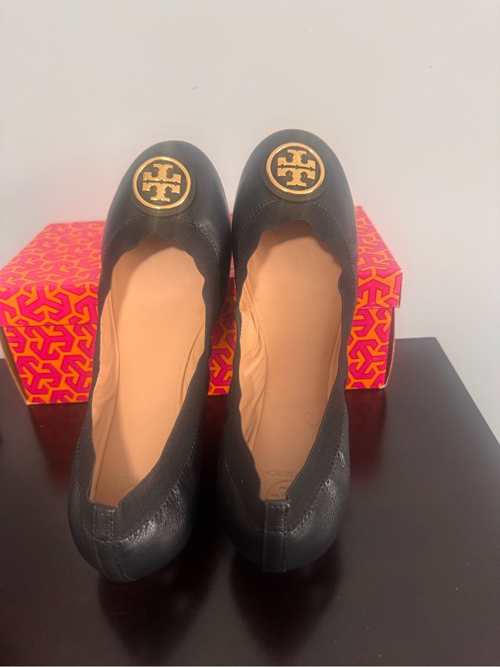 Tory Burch Black Leather Logo Scallop Ballet Flats with Gold Emblem